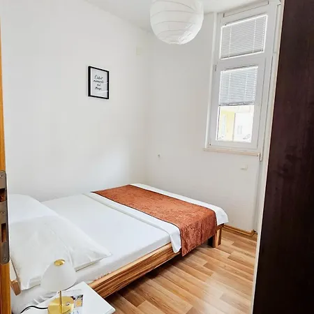 One-bedroom Apartment, 10min From The Center Apartman Makarska